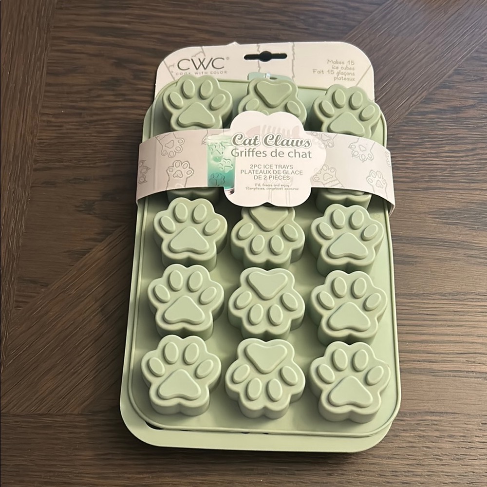 Dog & Cat Paw Silicone Mold for ice cream - Picture 2 of 6